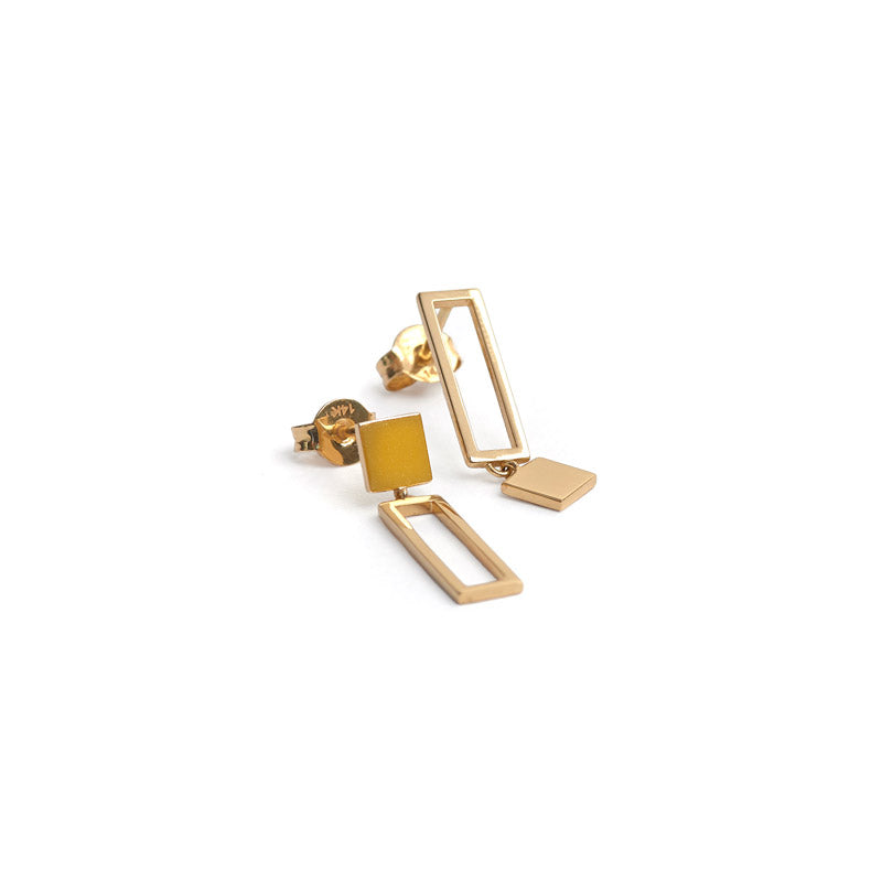 14k gold frame opposite earrings